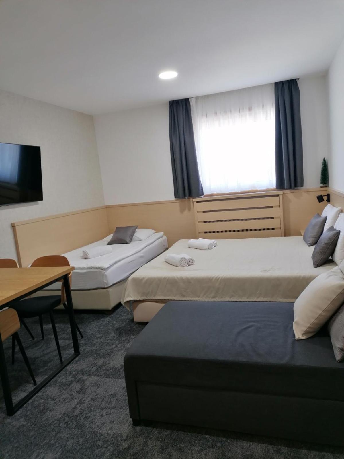 Kopaonik011 Konaci&Woodside Apartments Номер фото